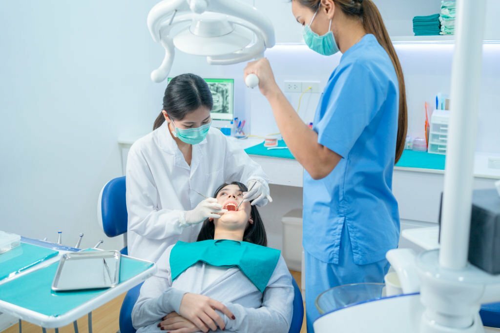 Dental sealant procedure